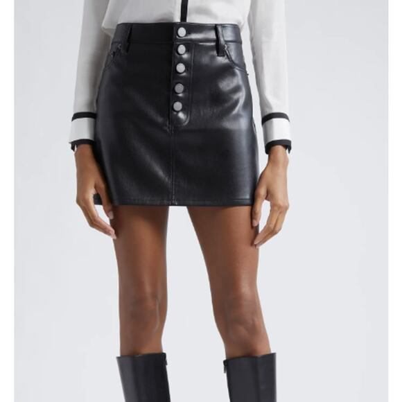 Alice + Olivia Joss Button Front Black Soft Faux Leather Mini Skirt Size 12 - Picture 1 of 10